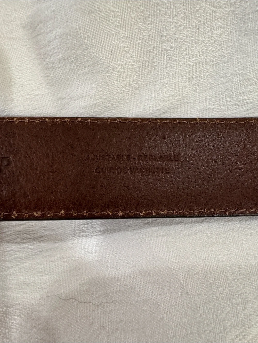 Longchamp Leather Men's Belt with Gold Buckle - Brown Small